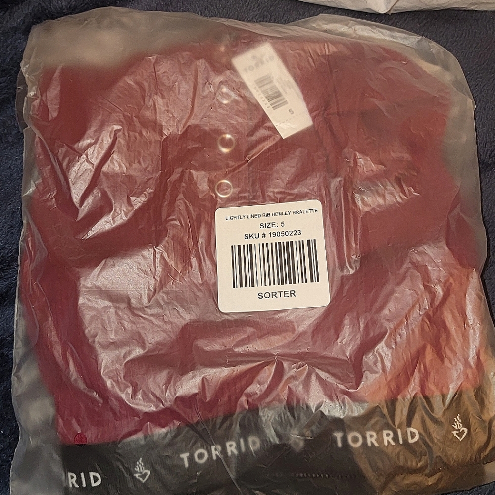 TORRID Lightly Lined Rib Henley Bralette - Navarro Pink - Picture 5 of 7